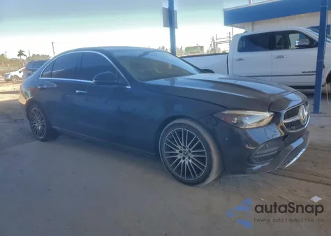 2024 Mercedes-Benz C 300 z USA, uszkodzony, nr VIN W1KAF4GB1RR216083